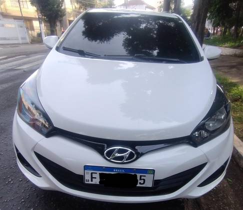 HYUNDAI HB20 1.0 COMFORT 12V FLEX 4P MANUAL HYUNDAI HB20 1.0 COMFORT 12V FLEX 4P MANUAL